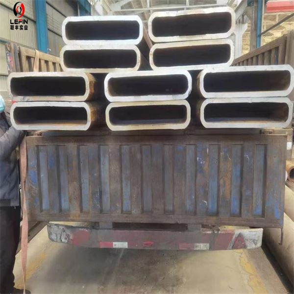 ASTM A500 Gr B Cold Formed Rectangular Hollow Section